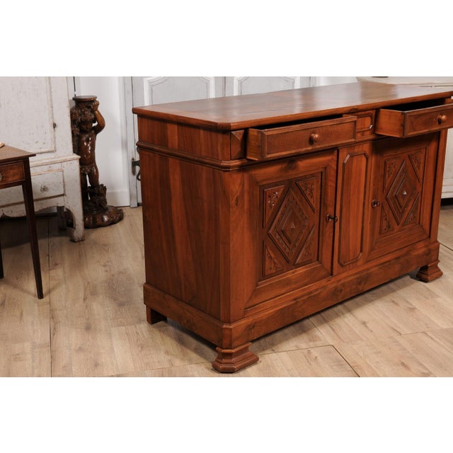 Brown Italian 19th Century Walnut Buffet with Carved Diamond and Floral Motifs For Sale - Image 8 of 12