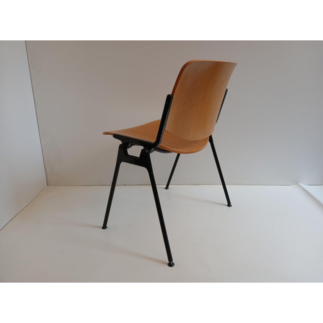 DSC 106 Chair by Giancarlo Piretti for Casteli For Sale - Image 6 of 14