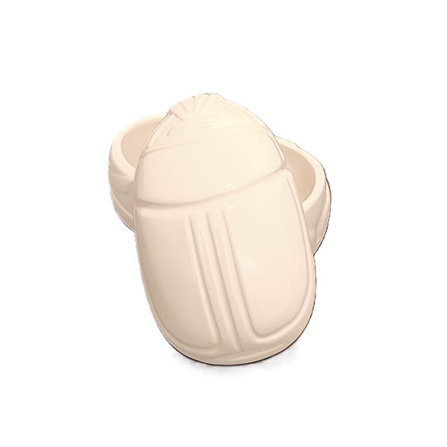 1977 Tiffany and Co. White Scarab Trinket Box For Sale In Los Angeles - Image 6 of 9