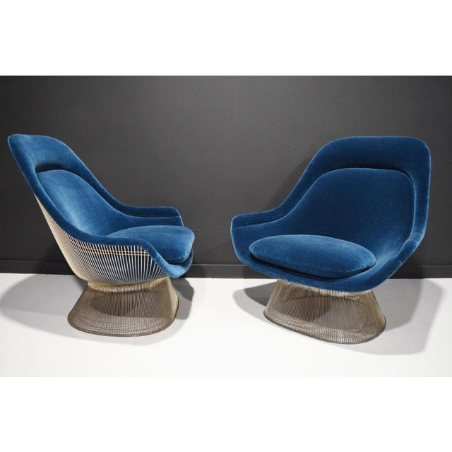 Warren Platner Mid-20th Century Pair of Easy Chairs by Warren Platner for Knoll in Blue Mohair For Sale - Image 4 of 9