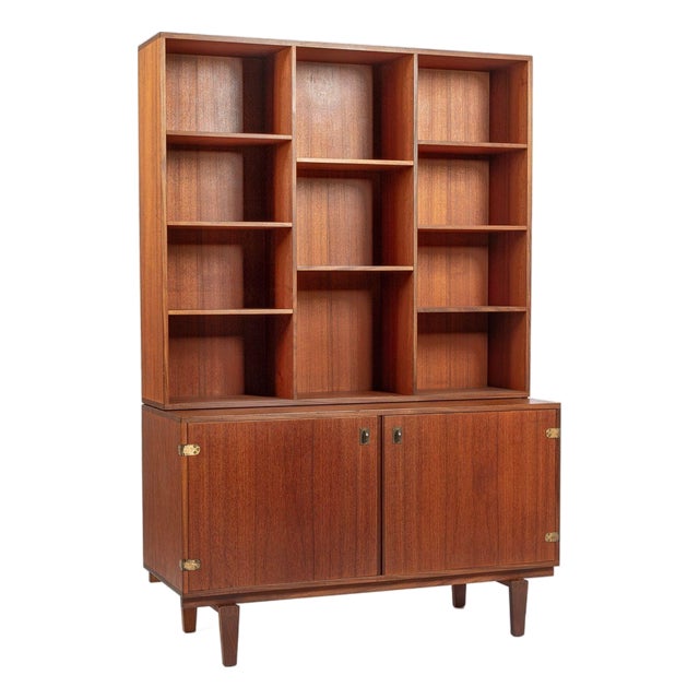 Danish Mid-Century Modern Teak Bookcase Cabinet by Peter Løvig Nielsen, 1960s For Sale