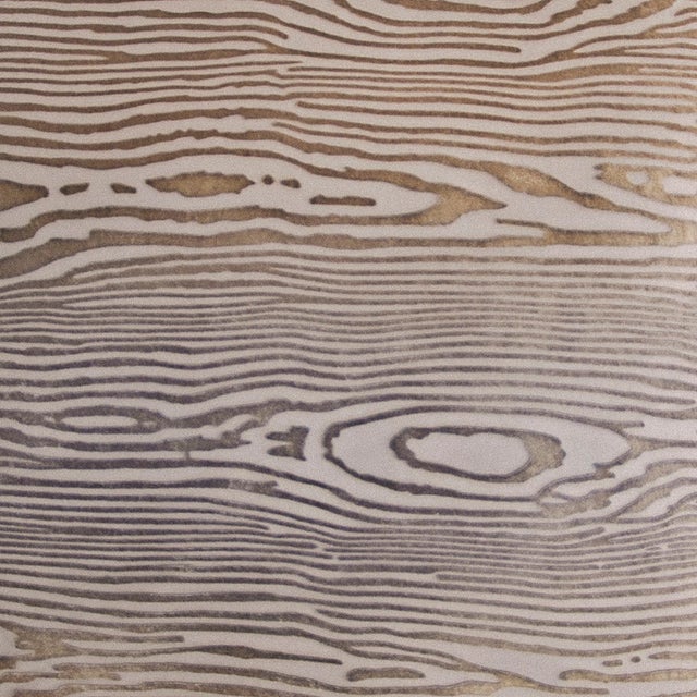 A study in natural abstraction, this 18-inch pillow draws its palette from the desert itself—warm woodgrain tones layered...
