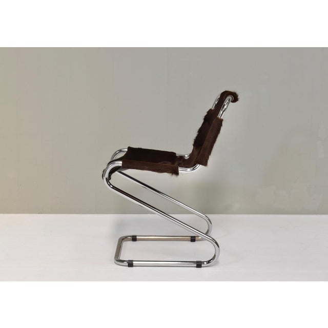 1970s Vintage Italian Chair in Cowhide and Chrome, 1970s For Sale - Image 5 of 16