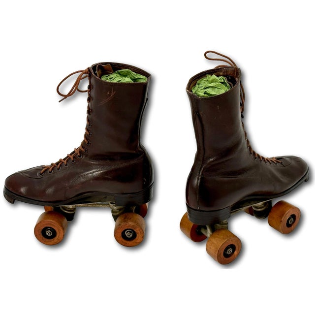 Original Pair of Authentic Vintage Mid 1900s American Women's Roller Skates - for Decoration For Sale - Image 9 of 12