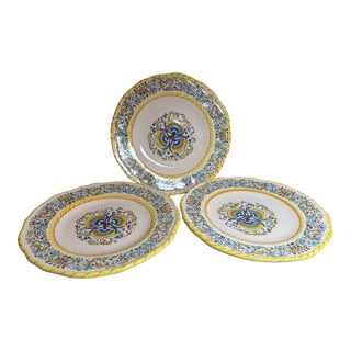 Vintage Hand Painted Majolica Plates, Floral Decor, 3 Pcs Italy Dip A. Mano For Sale