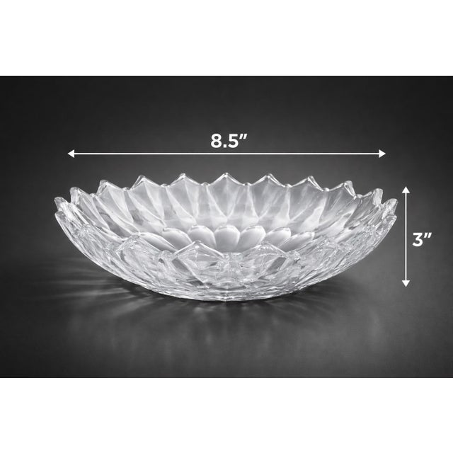 Vintage Clear Glass Faceted Centerpiece Bowl – Scalloped Edge Geometric Design --- ### Mobile-Ready Description A...