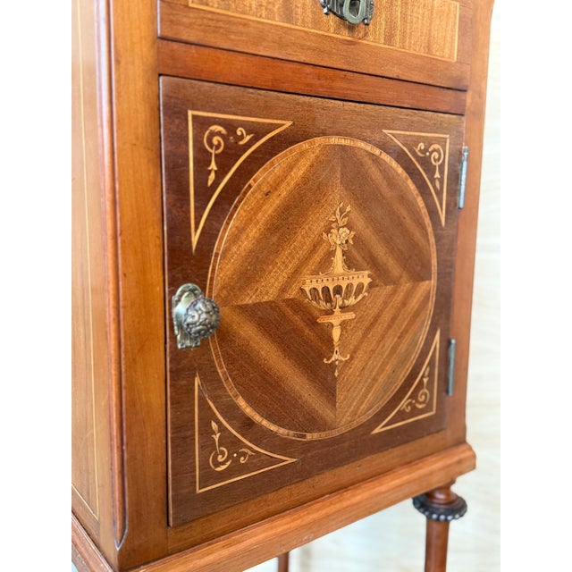 1900s, Art Nouveau Pair of Mahogany Nightstands with Crest Marble Top For Sale - Image 12 of 18
