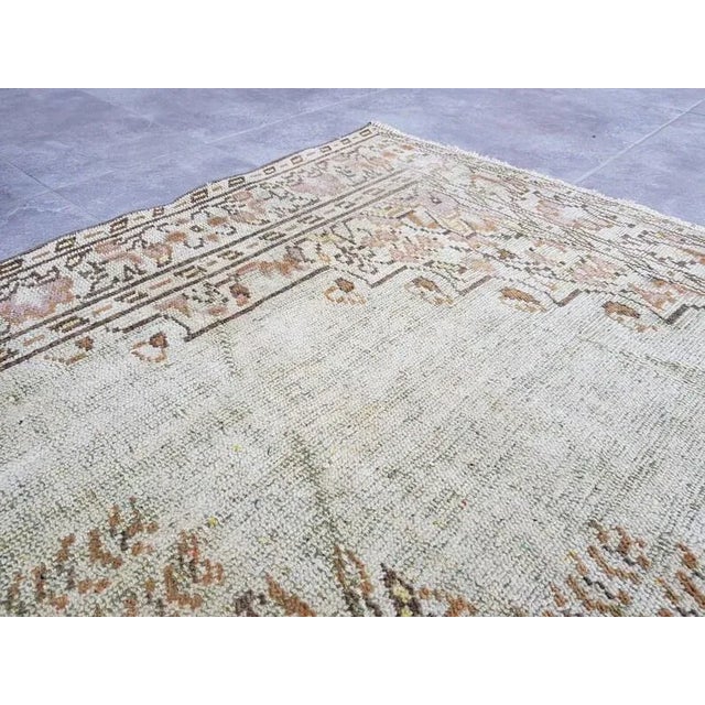 Art Deco 1960s Anatolian Vintage Beige Rug For Sale - Image 3 of 8