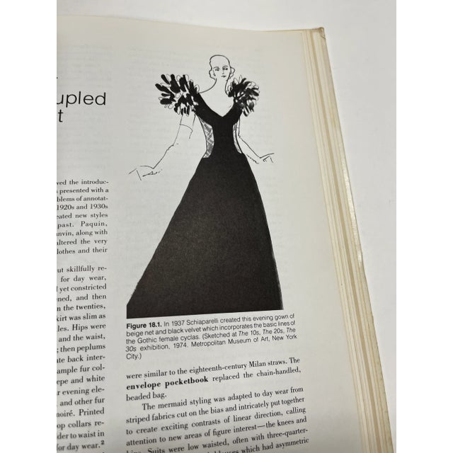 1979 Fashion in History Book For Sale In New York - Image 6 of 12