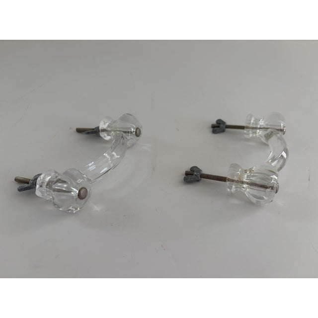 Pair of Vintage Clear Glass Bridge Drawer Pulls, 1930s–1940s Glass Cabinet Knobs== For Sale - Image 15 of 18