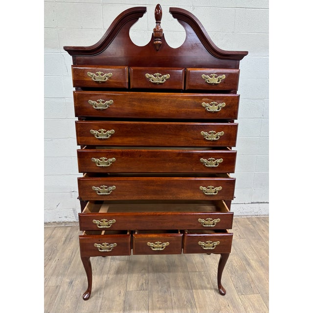 Vintage Lea Traditional Queen Anne Style Highboy Chest For Sale - Image 11 of 14
