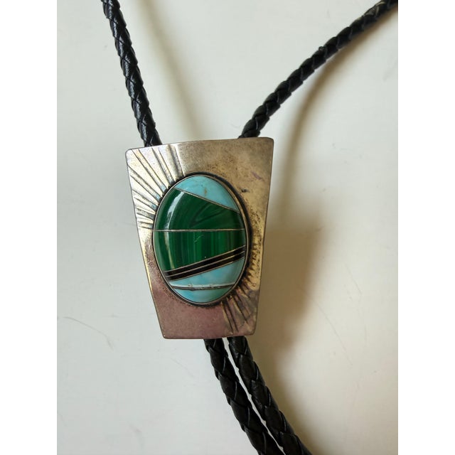 1960s Native American Turquoise Style, Malachite & Onyx Inlaid Silver Bolo Tie 1960s For Sale - Image 5 of 8