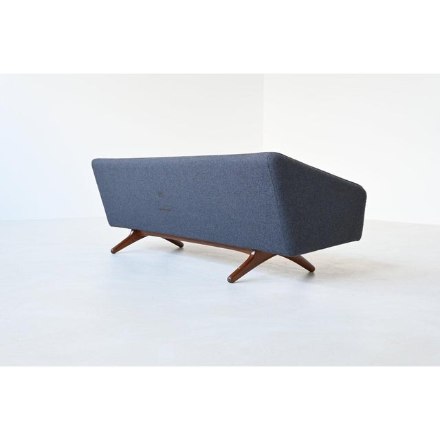 1960s Model Ml-90 3-Seater Sofa by Illum Wikkelso for Laursen, Denmark, 1960s For Sale - Image 5 of 17
