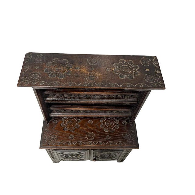 French Miniature Breton Doll Furniture, 1890s, Set of 3 For Sale - Image 4 of 18