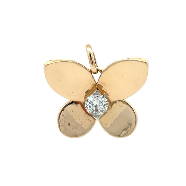 Modern 14k Yellow Gold Natural Diamond Butterfly Necklace For Sale - Image 3 of 10