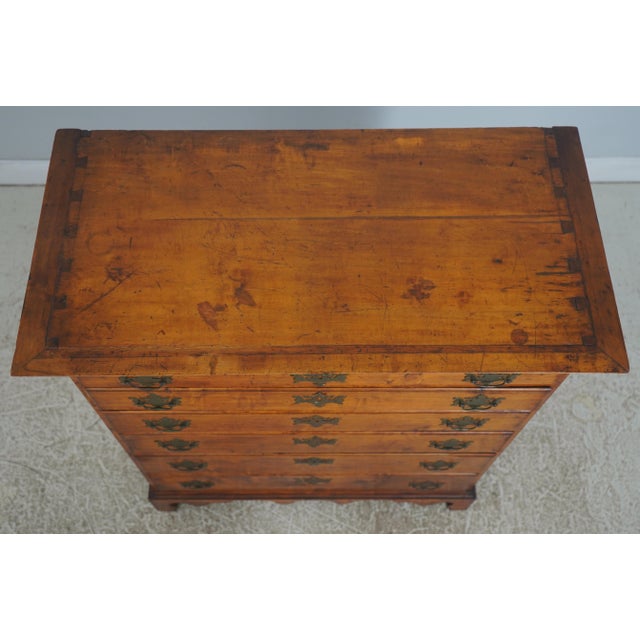 Antique American Maple 6 Drawer Chest For Sale In Philadelphia - Image 6 of 17