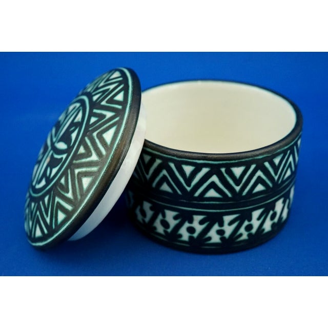 Futurist Lead Glazed Majolica Ceramic Box by Fama Ascoli Piceno, Italy, 1930s For Sale - Image 11 of 18