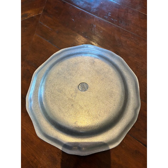 This is a vintage Wilton Armetale plate in the Queen Anne style. It is made from a non toxic alloy meant to look like...
