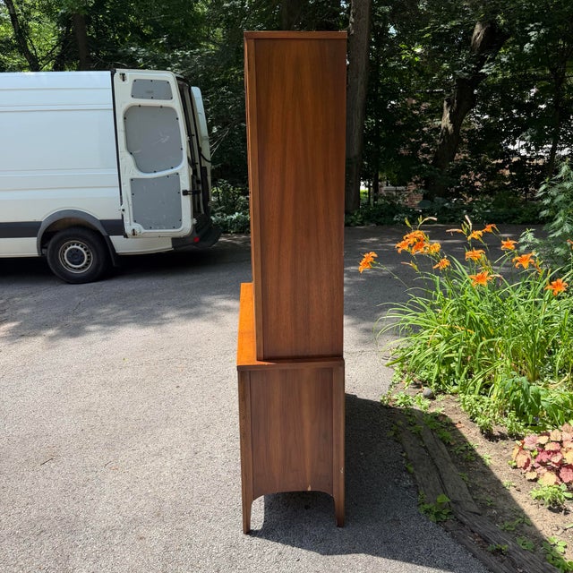 Brown Mid 20th Century Walnut Hutch China Cabinet With Rosewood Pulls in Style of Kent Coffey Perspecta For Sale - Image 8 of 11