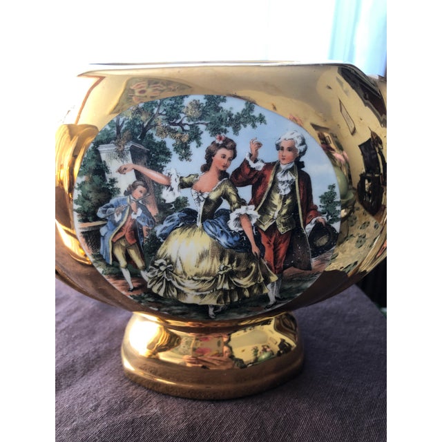 Vintage Pair of Hand Decorated Warranted 22k Gold Vases/Urns Made in USA. Stunning Décor Peace!!!!!