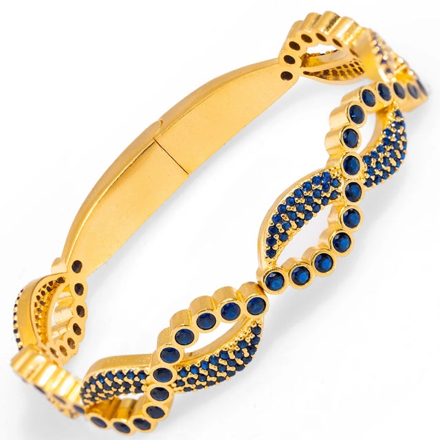 Modern Style Sapphire Gemstone & Gold Bangle Bracelet For Sale - Image 4 of 6