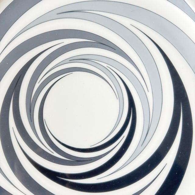 1990s Charger Wall Plate by Marcello Morandini for Rosenthal Studio Linie, 1991 For Sale - Image 5 of 7