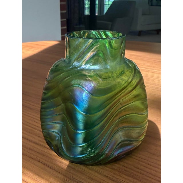 Loetz Bohemian Art Nouveau Iridescent Green Glass Vase | Loetz-Style Creta Papillon | C. 1900–1910 For Sale - Image 4 of 6