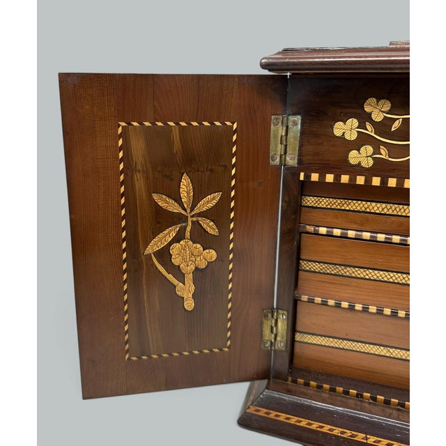Antique Irish Castle Ruins Killarney Killarneyware Arbutus Wood Jewellery Casket For Sale - Image 6 of 17
