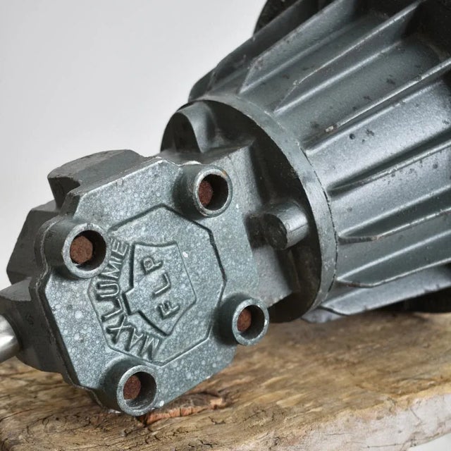 1940s Vintage Industrial Pendant Light from Maxlume, 1940s For Sale - Image 5 of 8