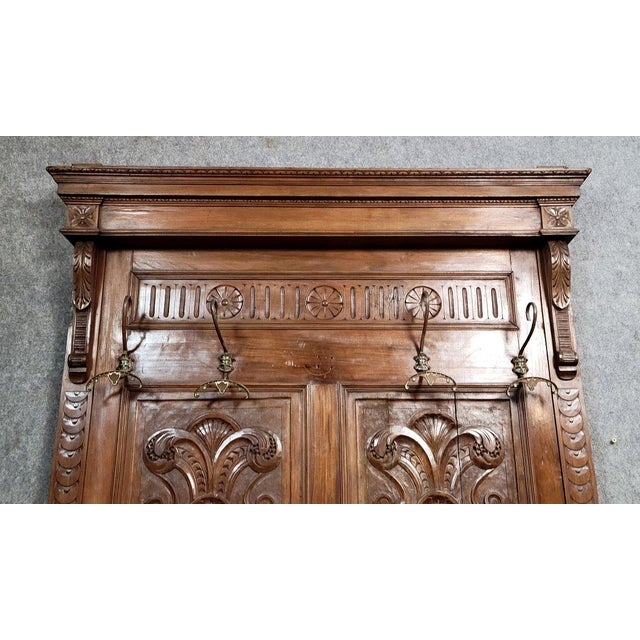 Renaissance-Style Coat Rack in Carved Walnut For Sale - Image 3 of 4
