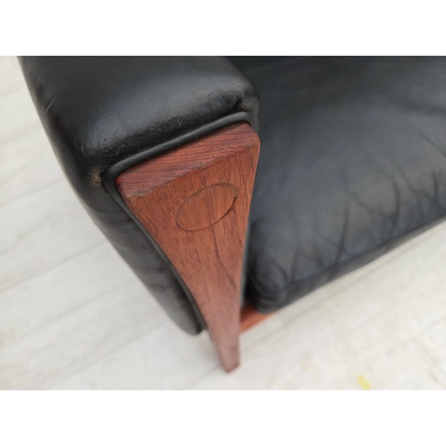 Carl Hansen & Søn Vintage Danish Sofa by H.J.Wegner for Carl Hansen & Søn, 1960s For Sale - Image 4 of 18