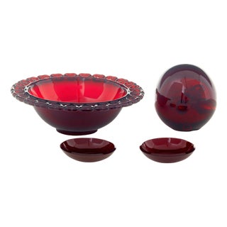 Scandinavian Red Art Glass from Monica Bratt, 1950s, Set of 4 For Sale