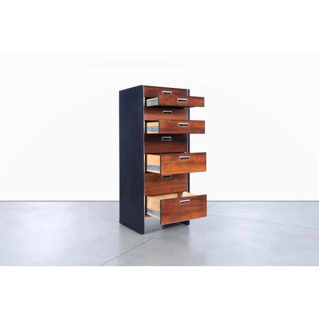 Mid-Century Modern Rosewood Tall Dresser by Robert Baron for Glenn of California For Sale In Los Angeles - Image 6 of 11