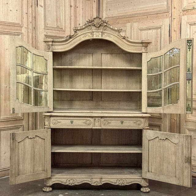 Antique Liegeoise Regence Stripped Oak Bookcase ~ Display Cabinet For Sale - Image 14 of 18