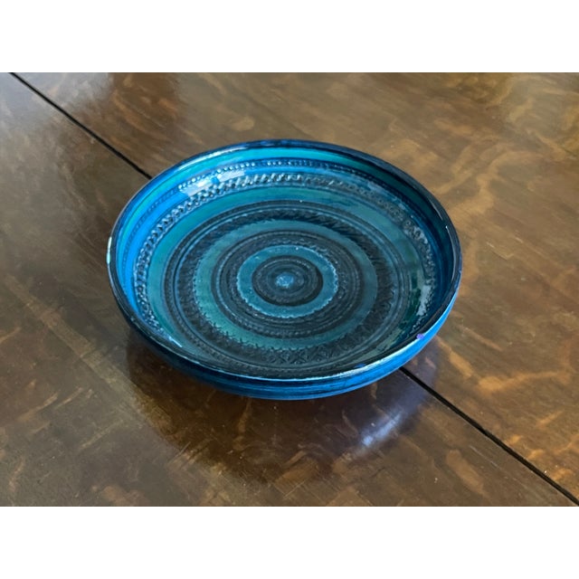 Mid-Century Modern Mid Century Aldo Londi Bitossi Rimini Blue Glazed Ceramic Centerpiece Bowl For Sale - Image 3 of 8