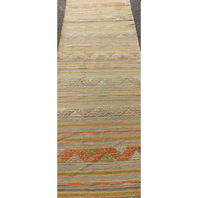 Mid 20th Century Mid 20th Century Vintage Turkish Kilim Runner With a Stripe and Modern Design For Sale - Image 5 of 11