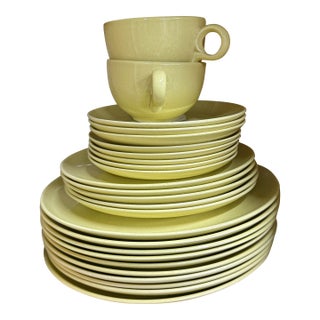 1955 Mid-Century Modern Taylor, Smith & Taylor Pebbleford Sunburst Yellow Dinnerware - Set of 4 Teacups, 10 Dinner Plates, 5 Salad Plates, 10 Saucers For Sale