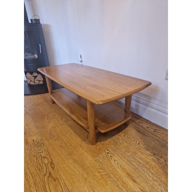 1970s Mid-Century Windsor Two-Tier Coffee Table in Pale Elm from Ercol, 1970s For Sale - Image 5 of 10