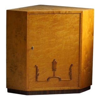 Early 20th Century Art Deco Swedish Corner Cabinet in Birch, 1930s For Sale