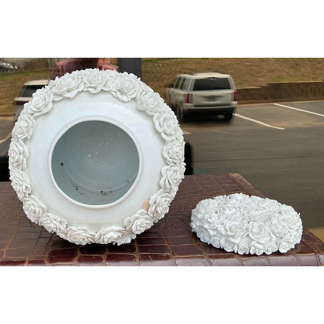 Chinese Chinese Export Blanc De Chine Style Tozai Porcelain Ginger Jar W/ Applied Roses For Sale - Image 3 of 7