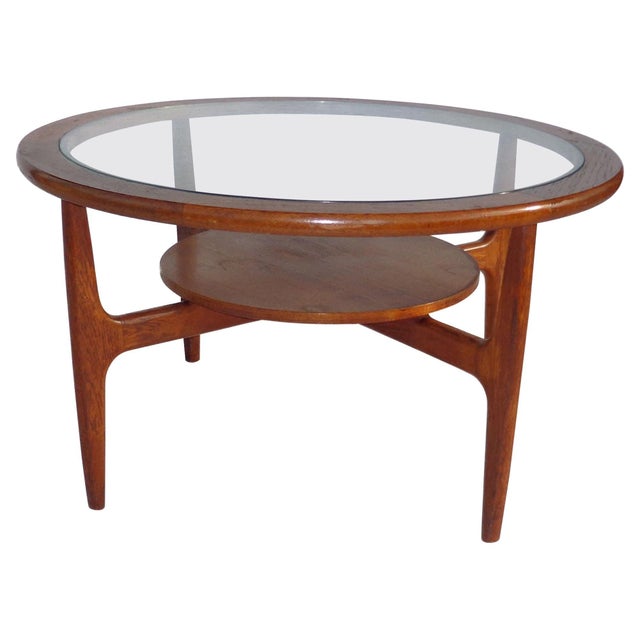 Mid Century Walnut 2-Tier Coffee Table For Sale In Houston - Image 6 of 6