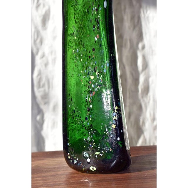 1990s Vintage Free-Form Green Art Glass Vase, 1990s For Sale - Image 5 of 6