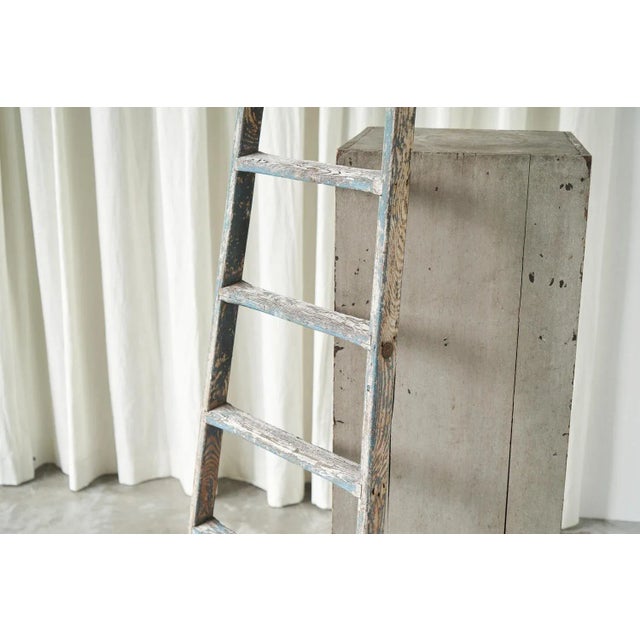 Antique Wooden Ladder in Weathered Paint, 1930s For Sale - Image 3 of 11
