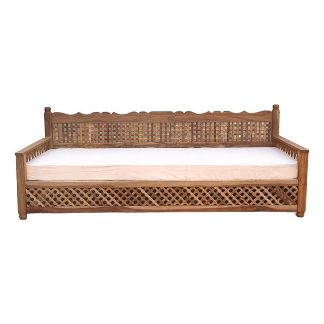 Monumental 108" Long Lattice Mousharabi Daybed For Sale