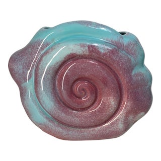 Vintage Mid-Century West Coast Pottery California Shell Planter No. 113 – Pastel Turquoise & Dusty Pink For Sale