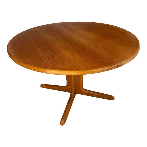 Vintage Round Teak Dining Table from Skovby Møbelfabrik, 1960s For Sale