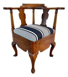 Example of Corner Chairs