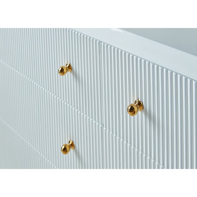 Matthew Izzo Home Valentina Glossy White Lacquer Waterfall Edge Six Drawer Chest With Fluted Details For Sale In New York - Image 6 of 7