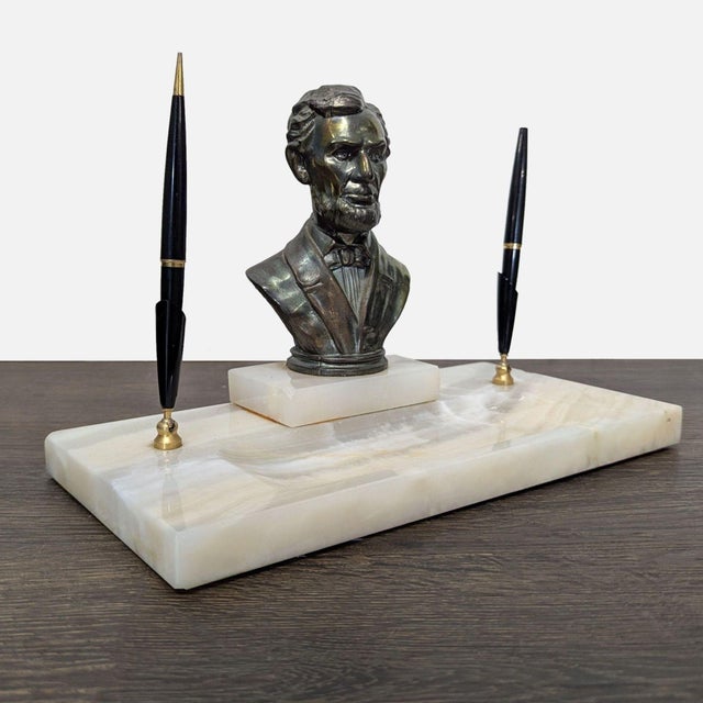 Note: The gold tip is missing from one of the pens, as seen in the photos. Screw holding the pen needs tightening....