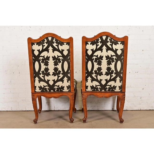 Baker Furniture French Provincial Louis XV Carved Walnut Dining Chairs, Set of Eight For Sale - Image 14 of 16